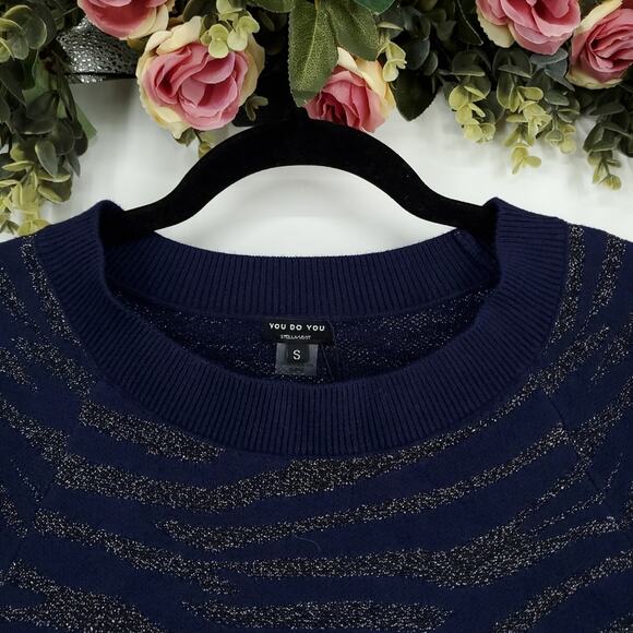 Stella & Dot Navy Zebra Side Button Sweater Small NWT - Picture 3 of 9